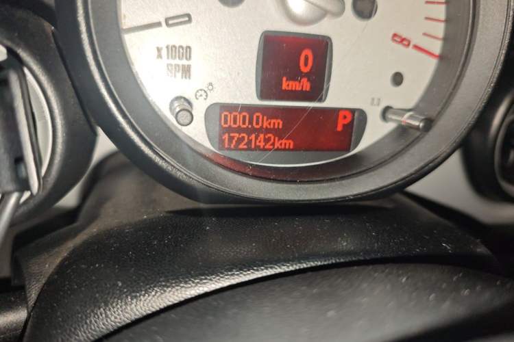 Used MINI 2011 1.6L COOPER Fun Odometer Close Up