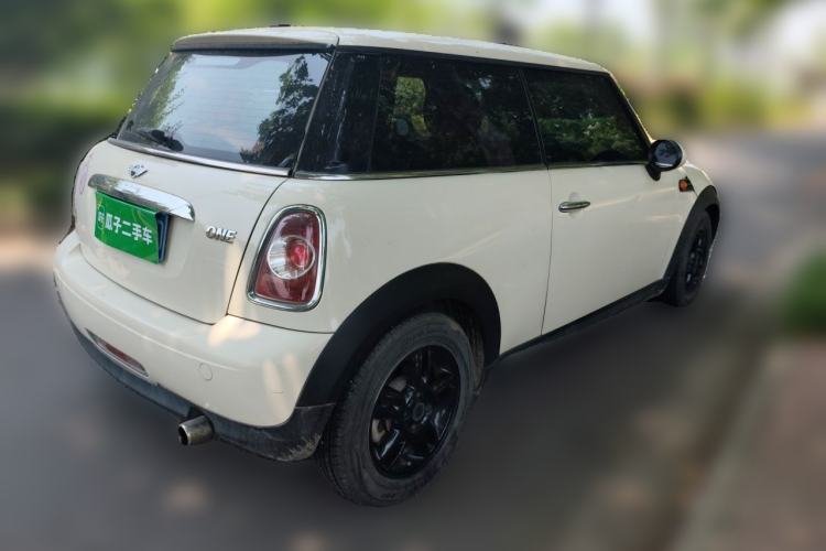 Used MINI 2011 1.6L ONE Rear Right 45 Deg