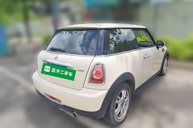 Used MINI 2011 1.6L ONE Rear Right 45 Deg