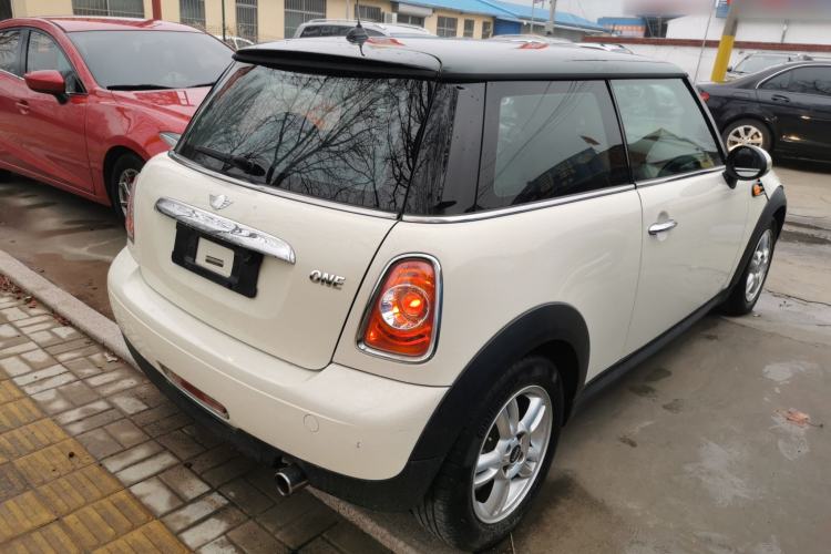 Used MINI 2011 1.6L ONE Rear Right 45 Deg