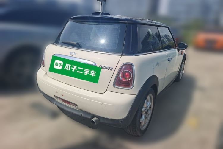 Used MINI 2011 1.6L COOPER Fun Rear Right 45 Deg