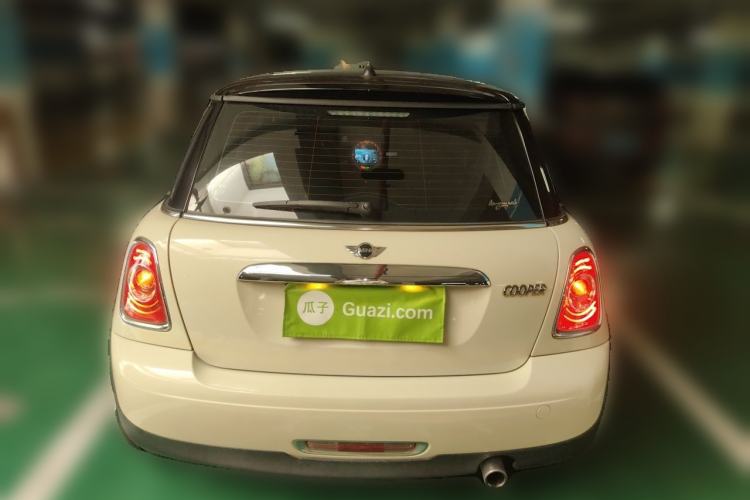 Used MINI 2011 1.6L COOPER Fun Rear