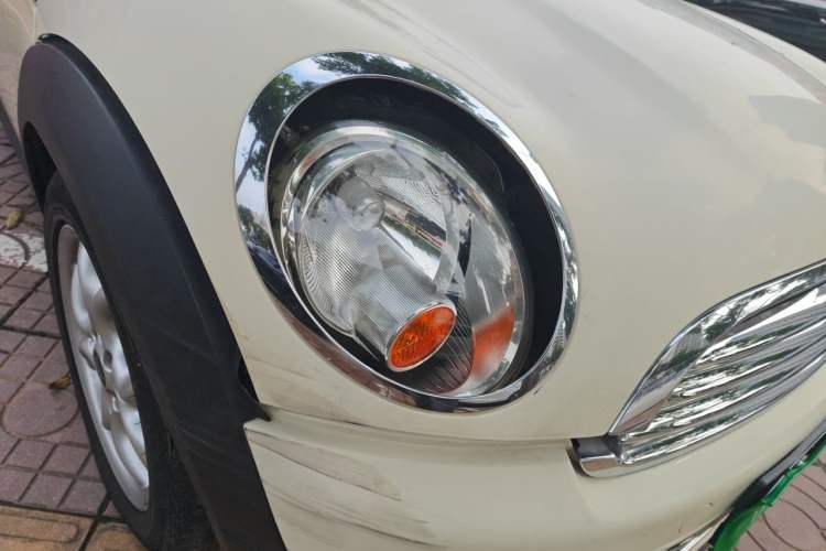 Used MINI 2011 1.6L COOPER Fun Right Front Headlight
