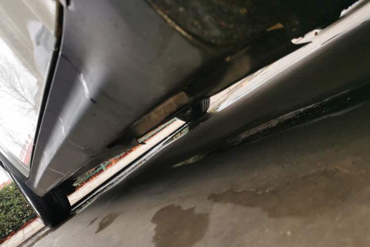 Used MINI 2011 1.6L ONE Right Side Sill