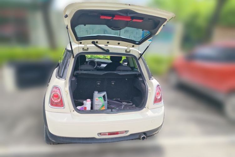 Used MINI 2011 1.6L ONE Trunk
