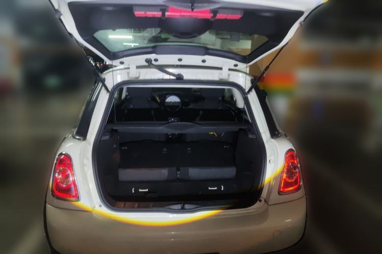 Used MINI 2011 1.6L ONE Trunk