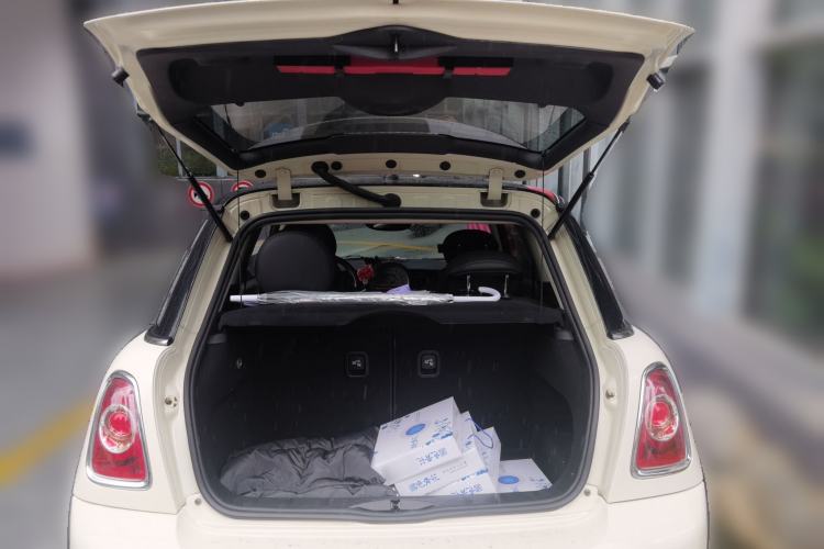 Used MINI 2011 1.6L COOPER Excitement Trunk