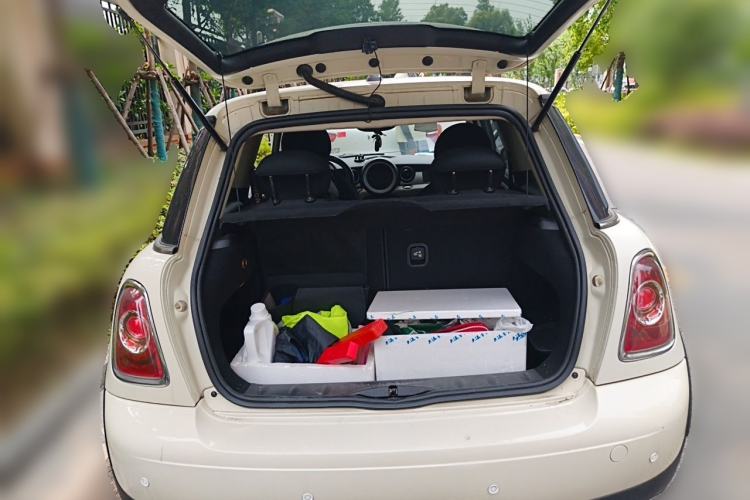 Used MINI 2011 1.6L ONE Trunk