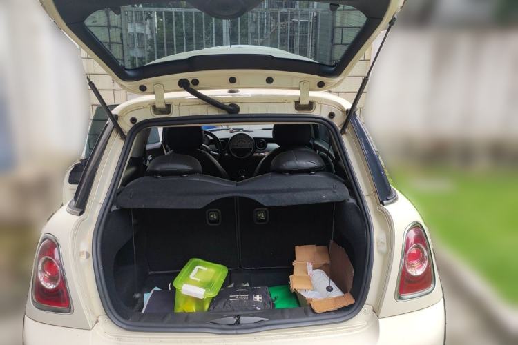 Used MINI 2011 1.6L COOPER Fun Trunk