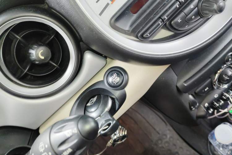 Used MINI 2011 1.6L COOPER Fun Vehicle Key