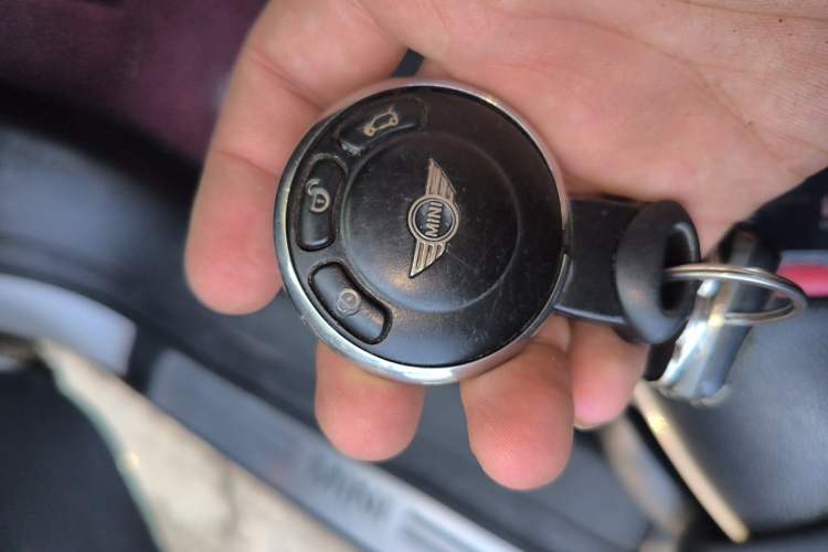 Used MINI 2011 1.6L ONE Vehicle Key