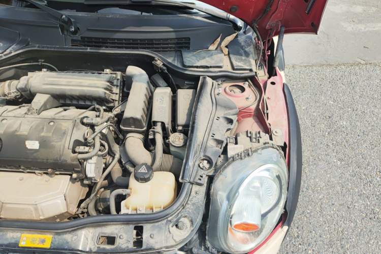 Used MINI 2011 1.6L ONE Engine Bay Left