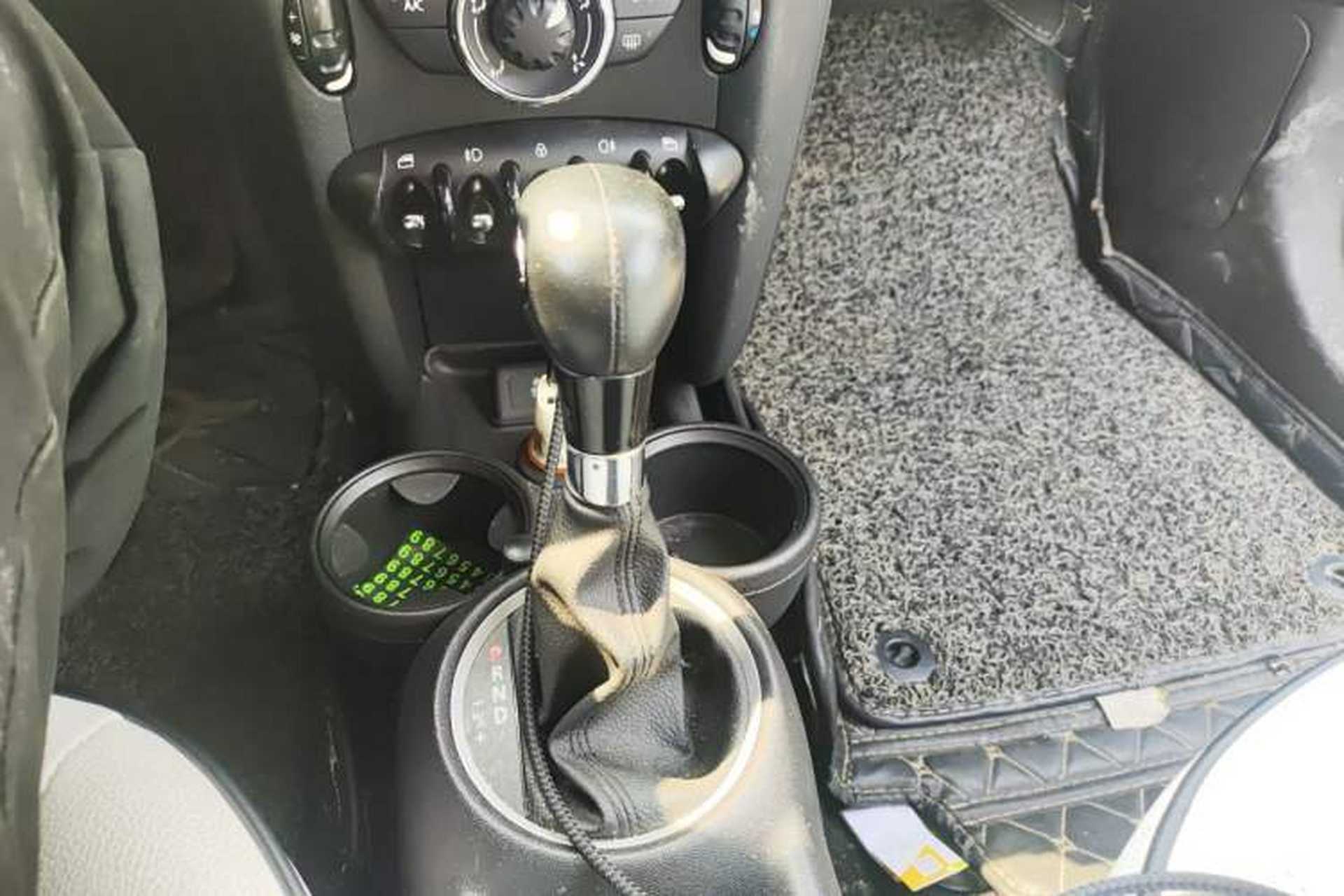 Used MINI 2011 1.6L ONE Gear Lever