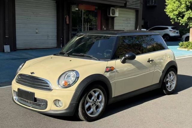 Used MINI 2011 1.6L COOPER Fun