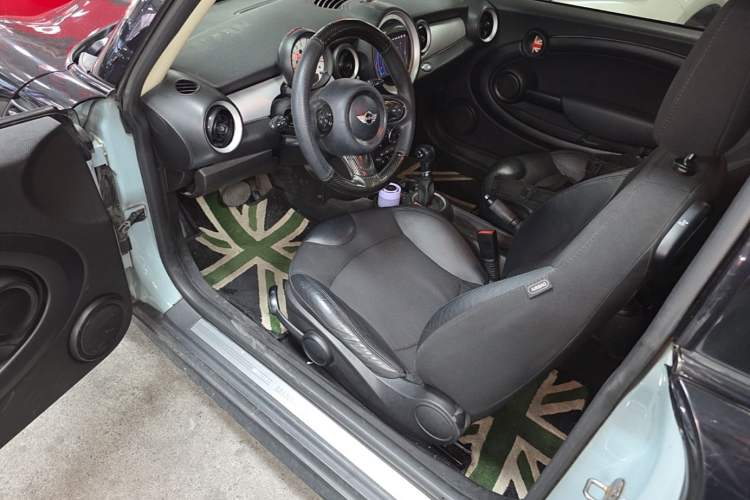 Used MINI 2012 1.6L COOPER Baker Street Left Front Seat