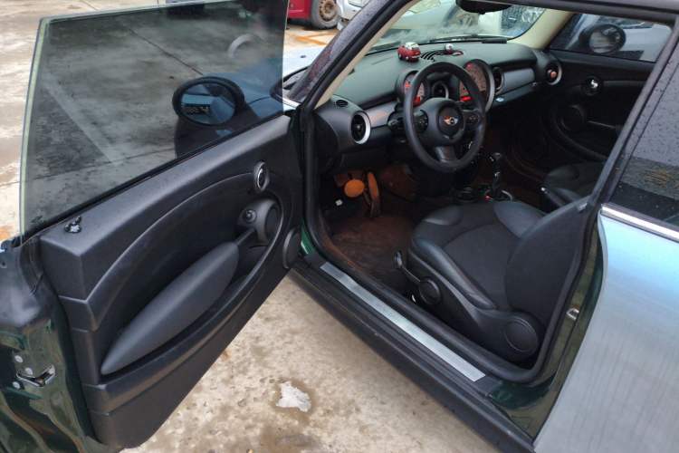 Used MINI 2012 1.6L COOPER Baker Street Driver Seat