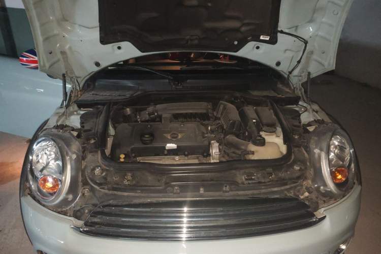 Used MINI 2012 1.6L COOPER Baker Street Engine Bay
