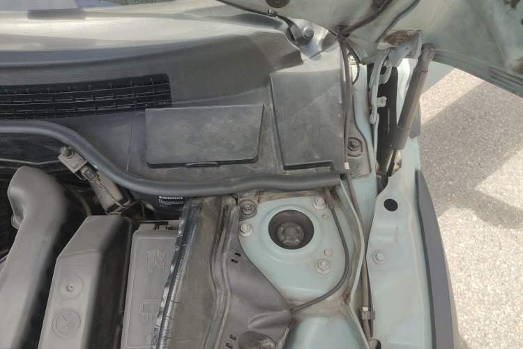 Used MINI 2012 1.6L ONE Baker Street Engine Bay Left
