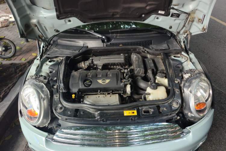 Used MINI 2012 1.6L COOPER Bayswater Engine Bay