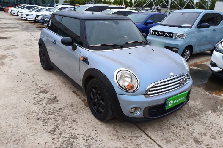 Used MINI 2012 1.6L COOPER Baker Street Front Right 45 Deg