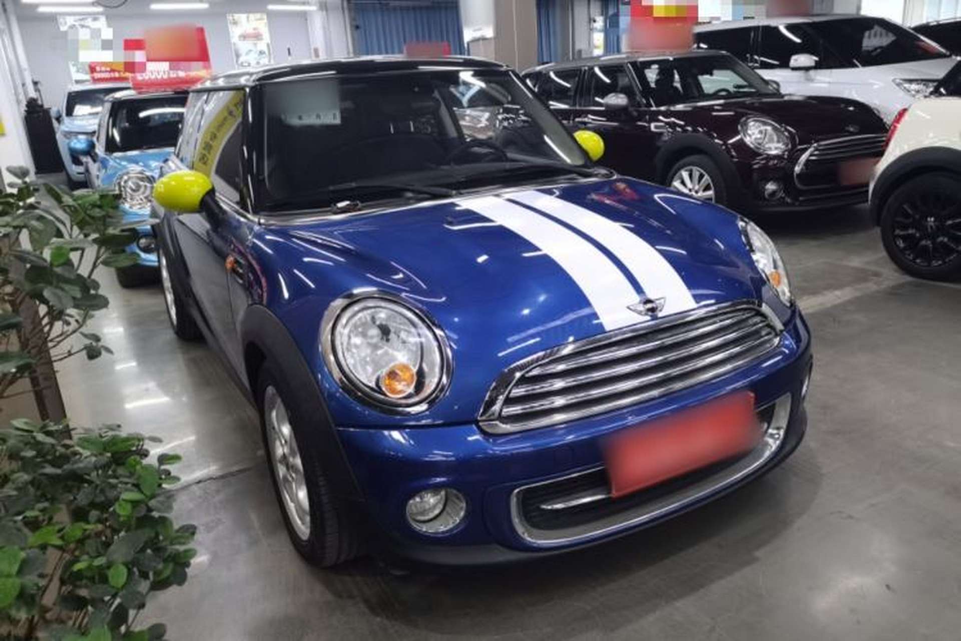 Used MINI 2012 1.6L COOPER Baker Street Front Right 45 Deg