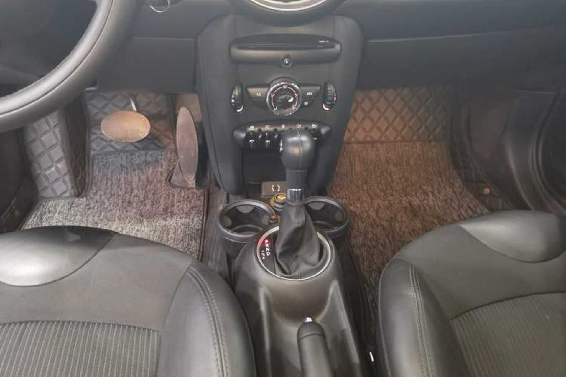 Used MINI 2012 1.6L COOPER Baker Street Gear Lever