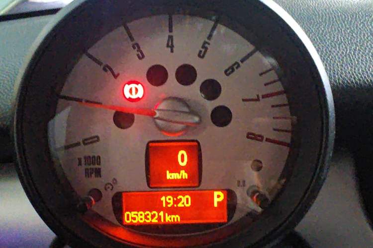 Used MINI 2012 1.6L COOPER Bayswater Instrument Cluster