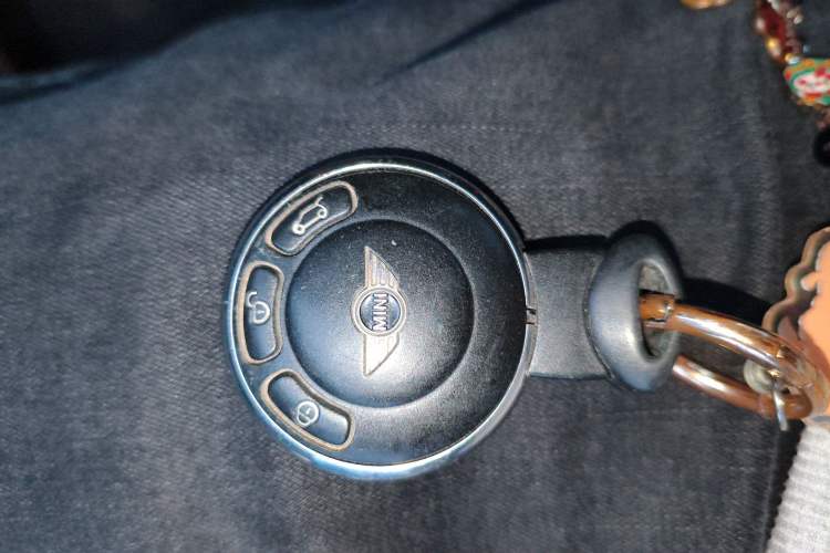 Used MINI 2012 1.6L COOPER Baker Street Vehicle Key