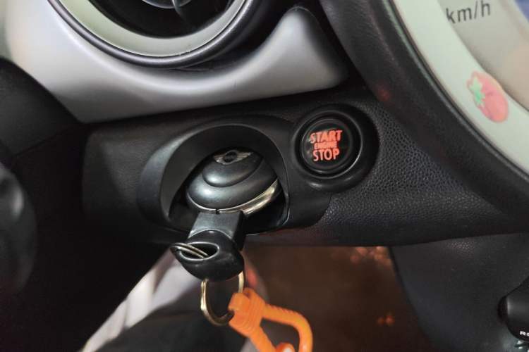 Used MINI 2012 1.6L COOPER Baker Street Vehicle Key