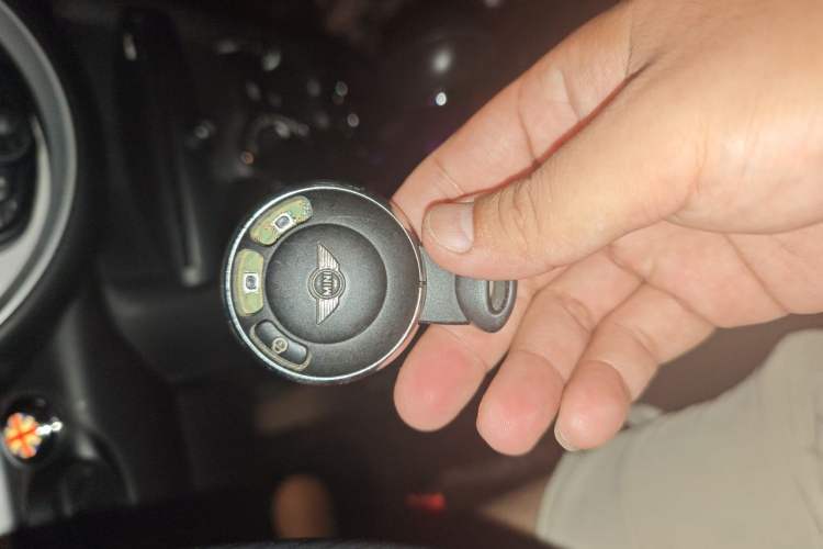 Used MINI 2012 1.6L COOPER Baker Street Vehicle Key