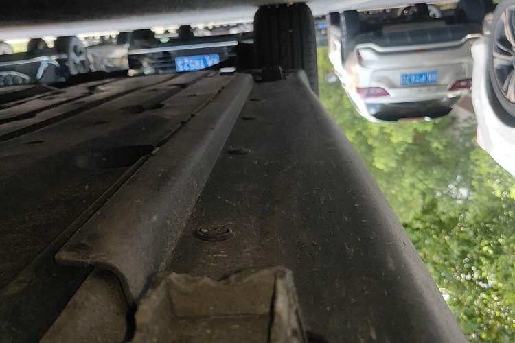 Used MINI 2012 1.6L COOPER Baker Street Chassis Front Right