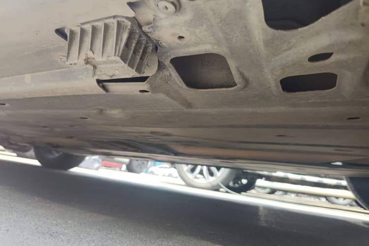 Used MINI 2012 1.6L COOPER Baker Street Chassis Rear Left