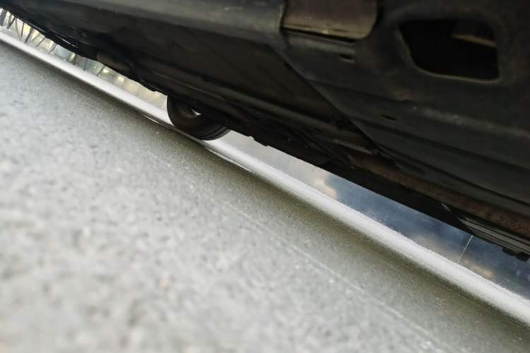 Used MINI  Chassis Rear Left