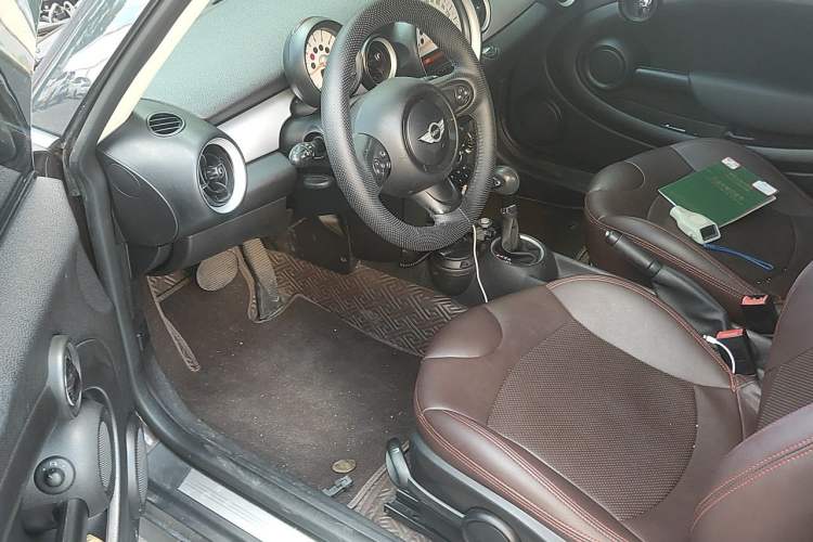 Used MINI 2012 1.6L COOPER Baker Street Driver Seat