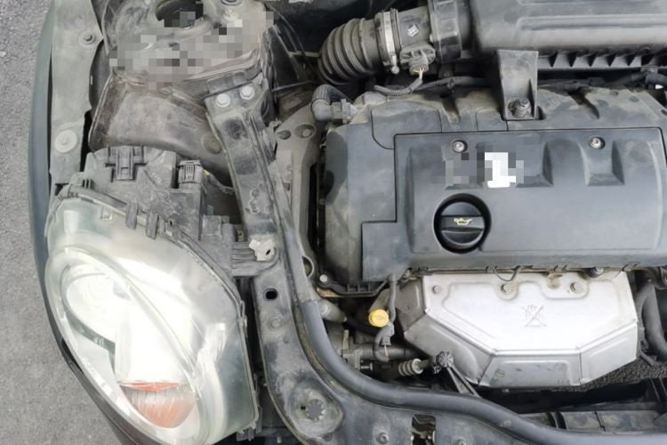 Used MINI  Engine Bay Right