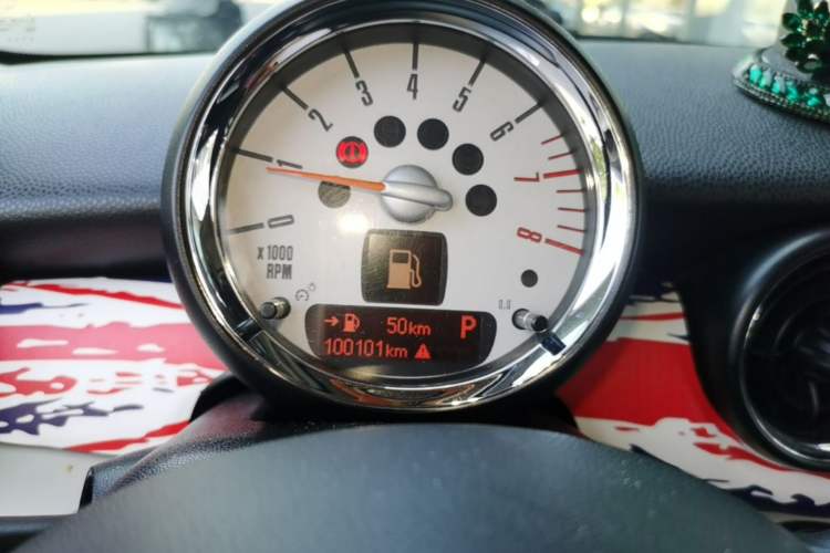 Used MINI  Instrument Cluster