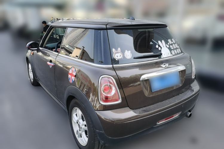 Used MINI  Rear Left 45 Deg