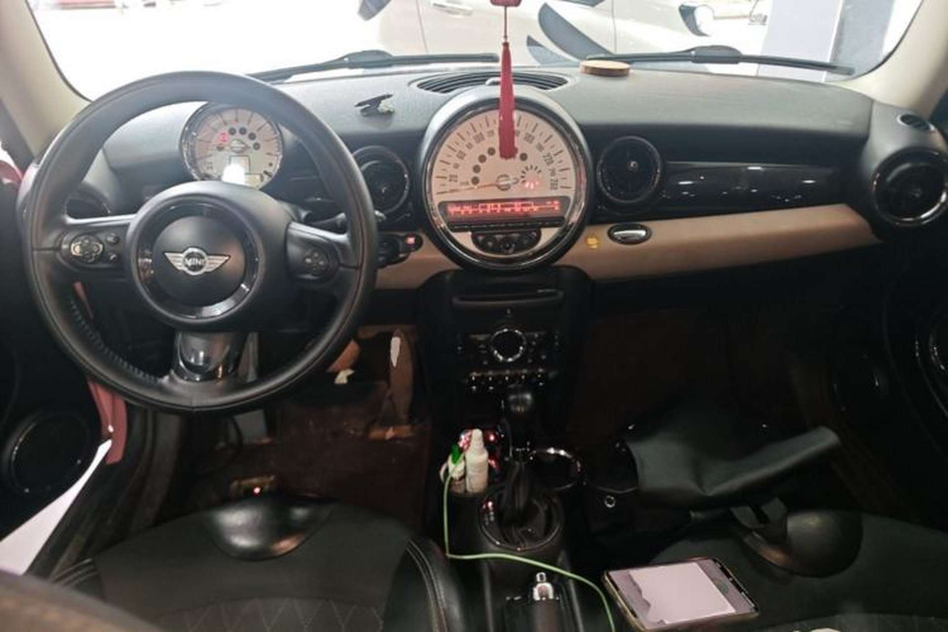 Used MINI 2012 1.6L COOPER Baker Street Center Console