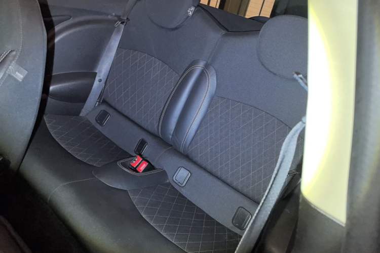 Used MINI 2012 1.6L ONE Baker Street Left Rear Seat