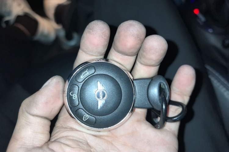 Used MINI 2012 1.6L ONE Baker Street Vehicle Key