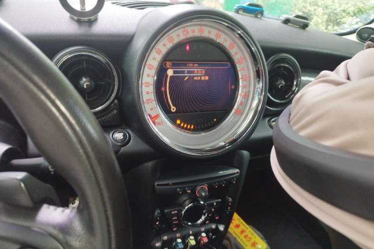 Used MINI 2012 1.6T COOPER S Bayswater Audio And AC Panel