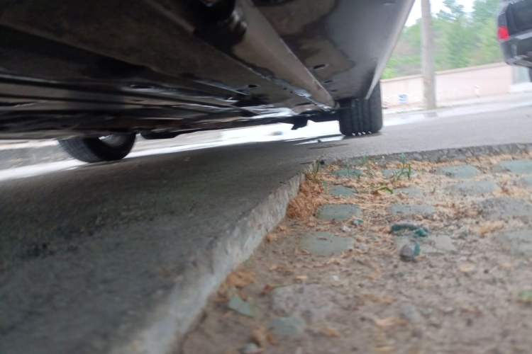 Used MINI 2012 1.6L COOPER Baker Street Chassis Rear Right