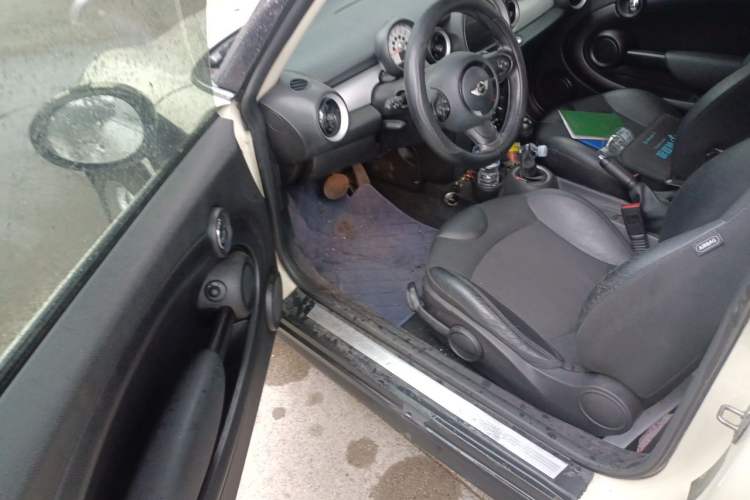 Used MINI 2012 1.6L COOPER Baker Street Driver Seat