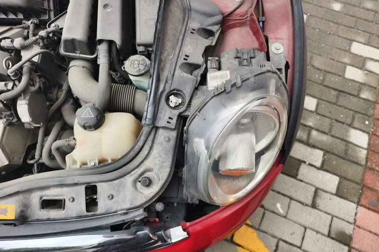 Used MINI 2012 1.6L COOPER Baker Street Engine Bay Left