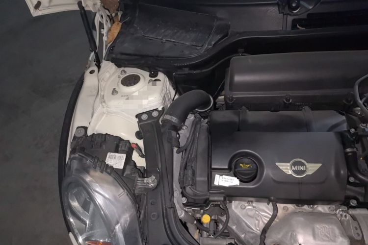 Used MINI 2012 1.6T COOPER S Fun Engine Bay Right