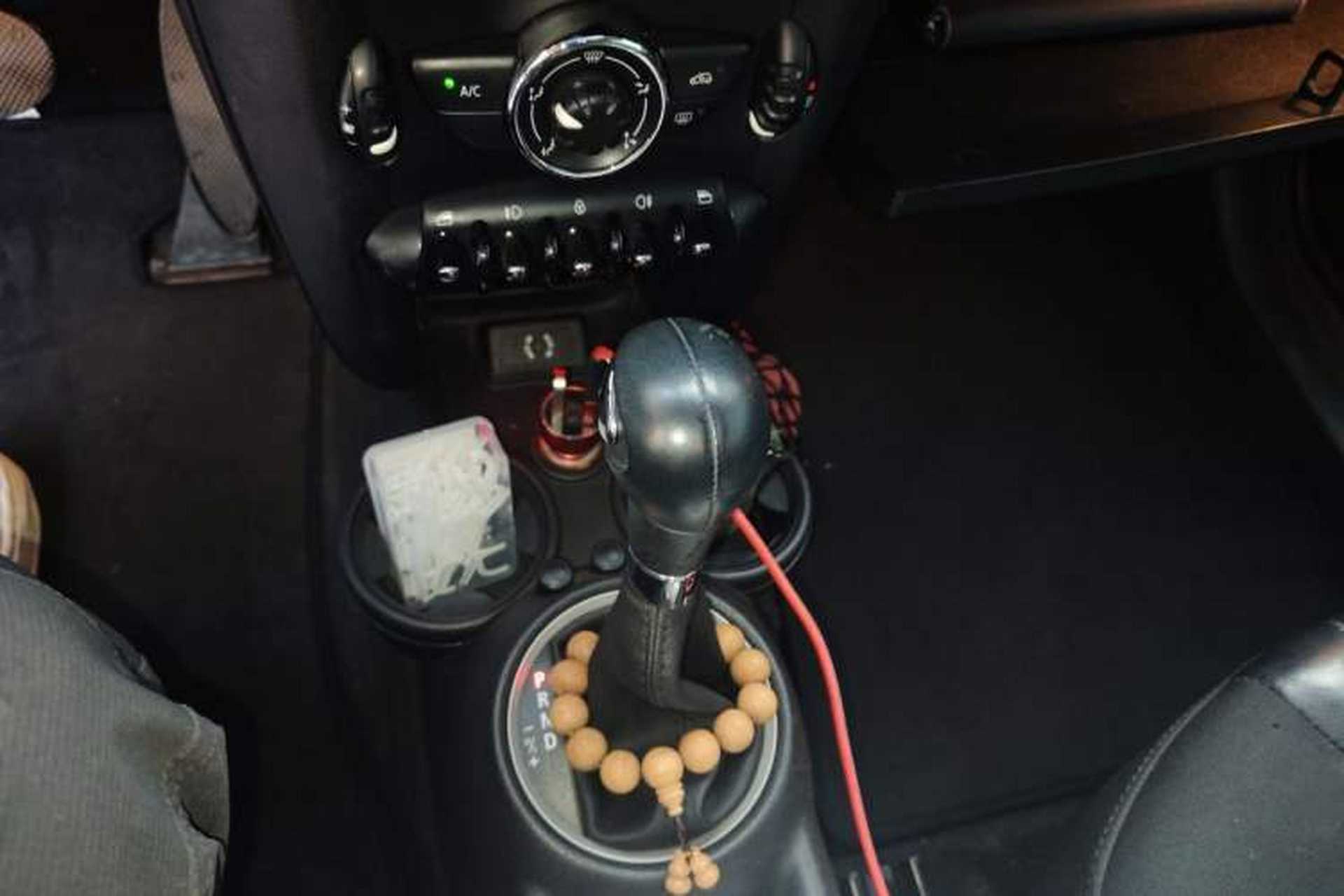 Used MINI 2012 1.6L COOPER Baker Street Gear Lever
