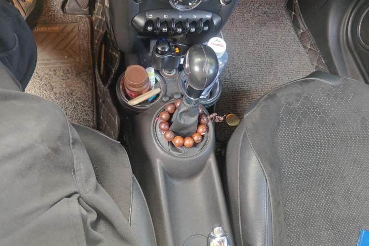 Used MINI 2012 1.6L COOPER Baker Street Gear Lever