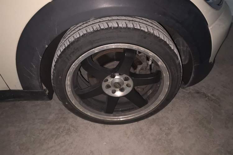 Used MINI 2012 1.6T COOPER S Fun Right Front Wheel Hub