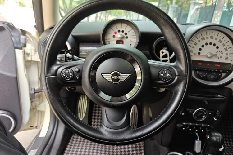 Used MINI 2012 1.6T COOPER S Fun Steering Wheel