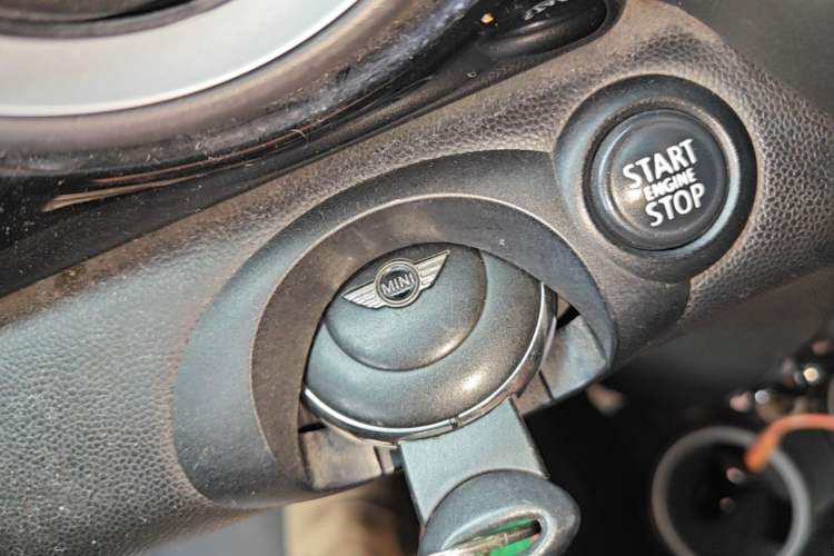 Used MINI 2012 1.6L COOPER Bayswater Vehicle Key